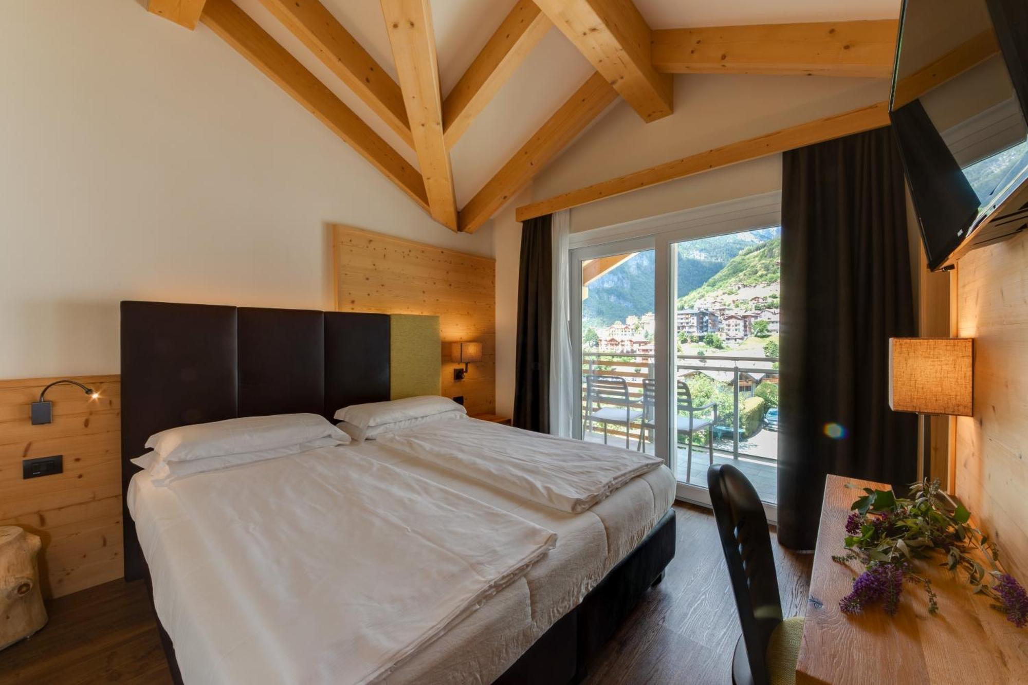 Hotel Fontanella Molveno Εξωτερικό φωτογραφία